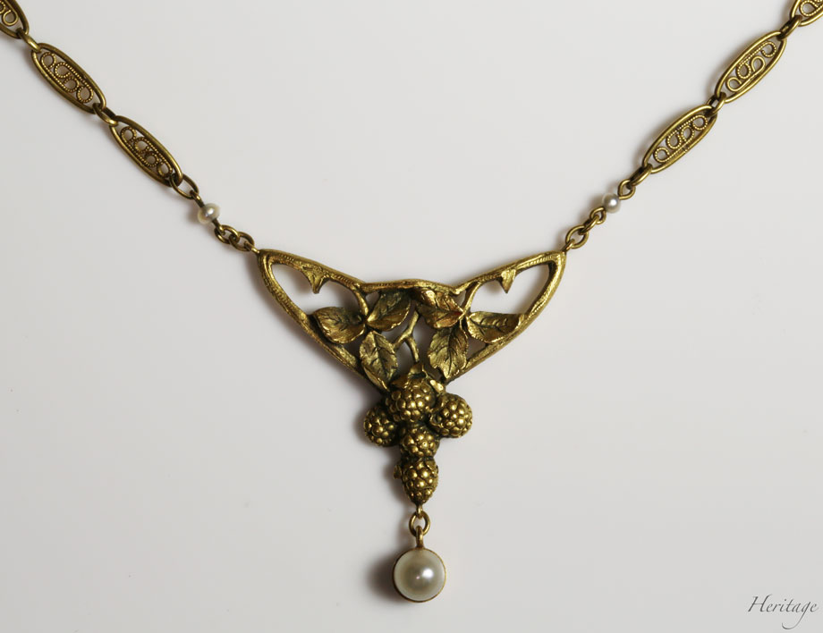 フランボワーズのアールヌーヴォー・ネックレス | アンティークジュエリー