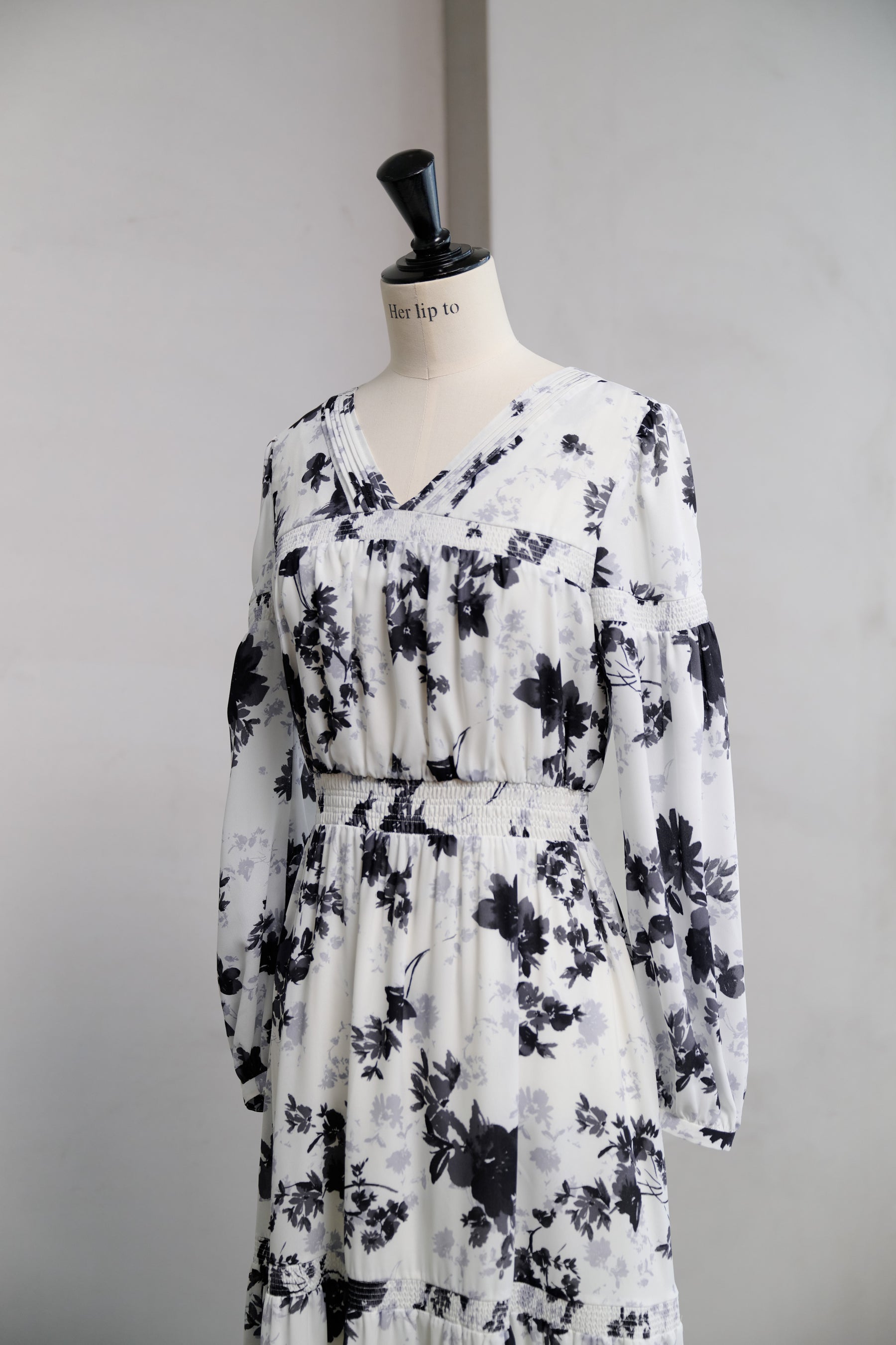 2026 New Year Essential Dress