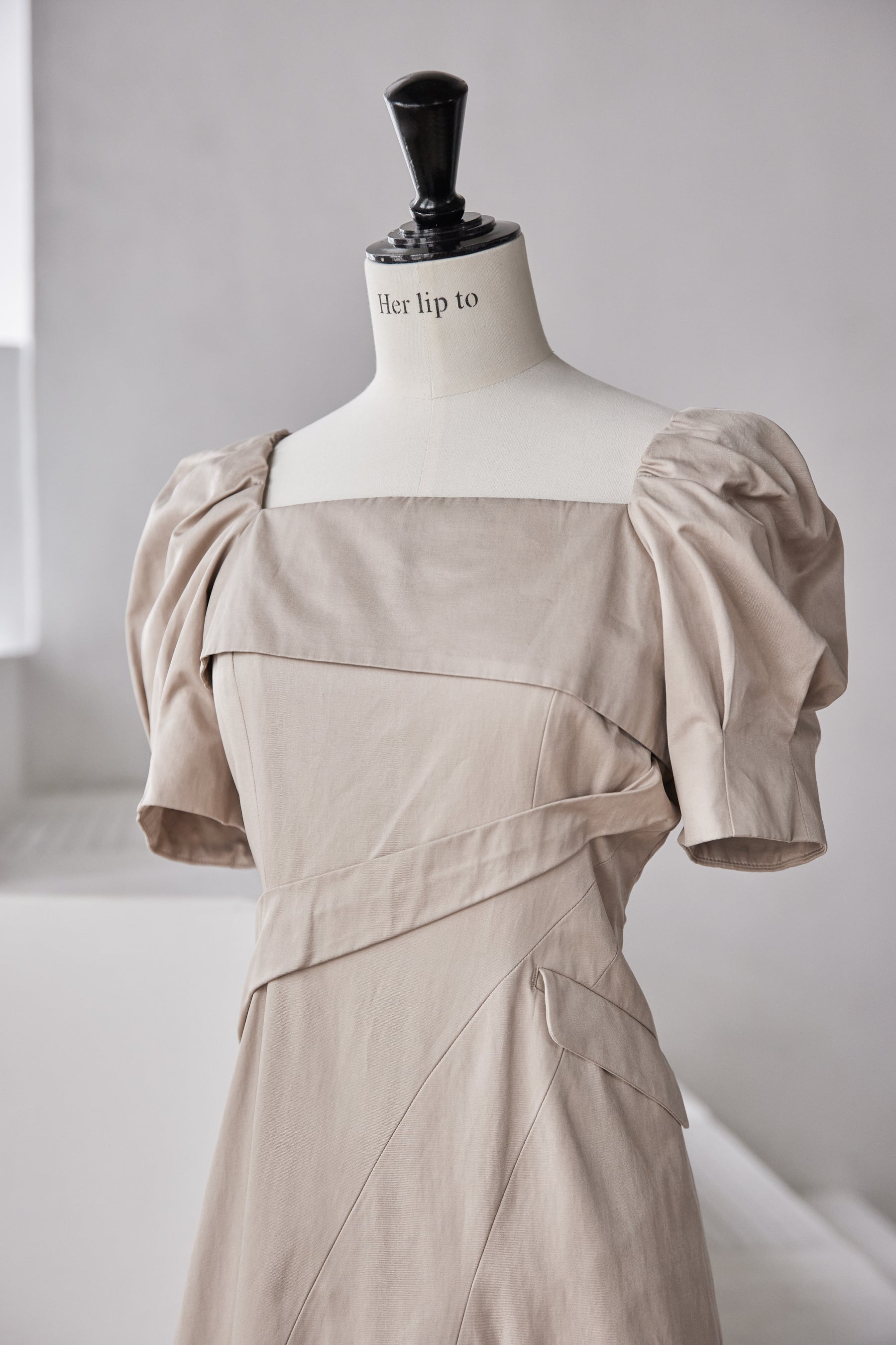 Troncais Puff Sleeve Dress