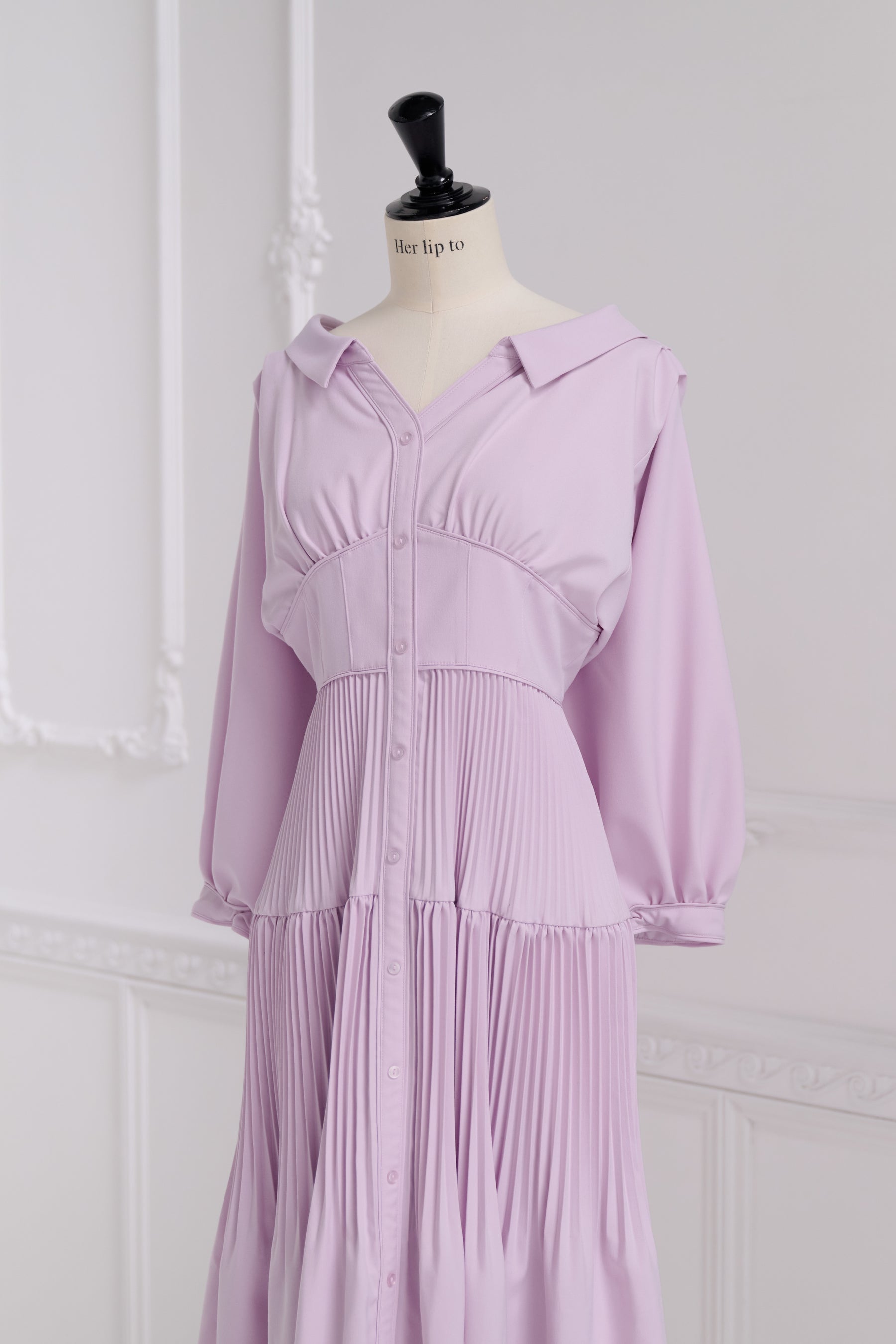 新色】Pleated Open Shirt Dress
