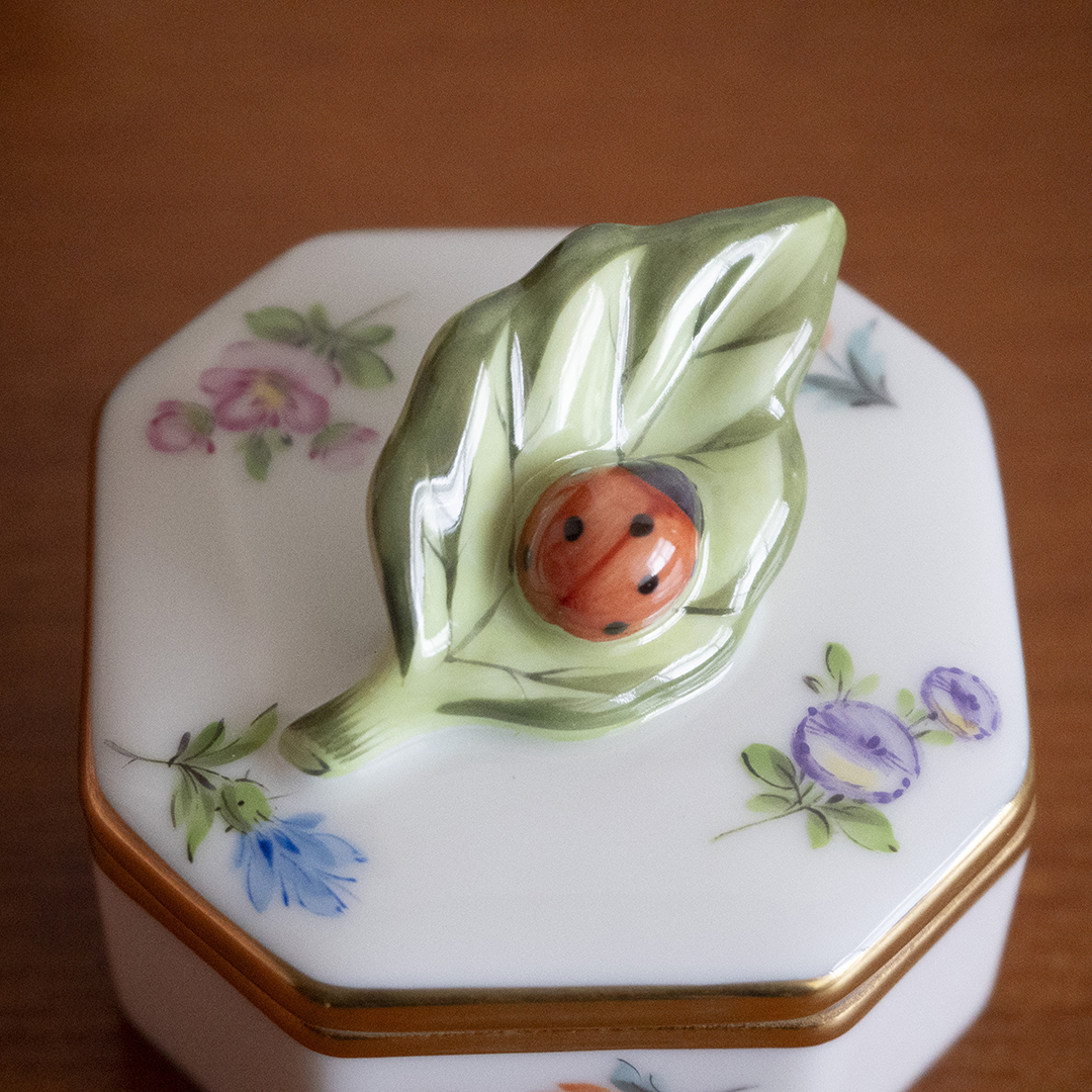 ミルフルール] ハチカクボックス てんとう虫