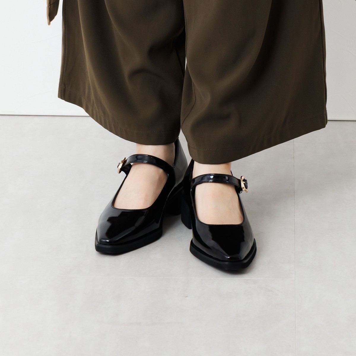 SALE】軽量ソールポインテッドトゥメリージェーン/651305