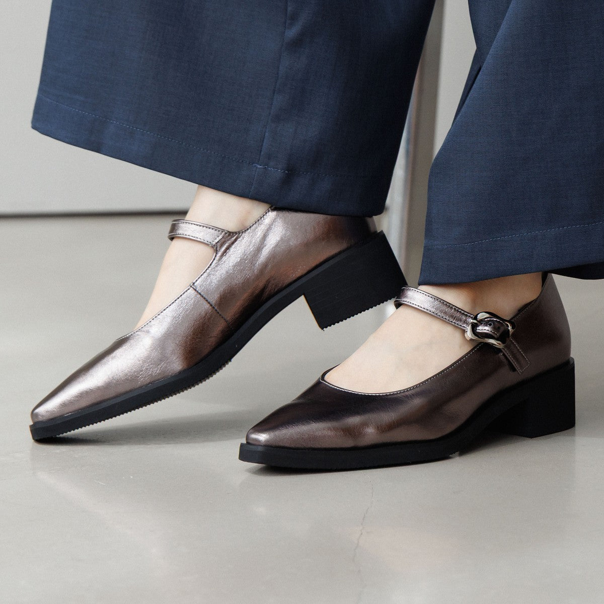 SALE】軽量ソールポインテッドトゥメリージェーン/651305