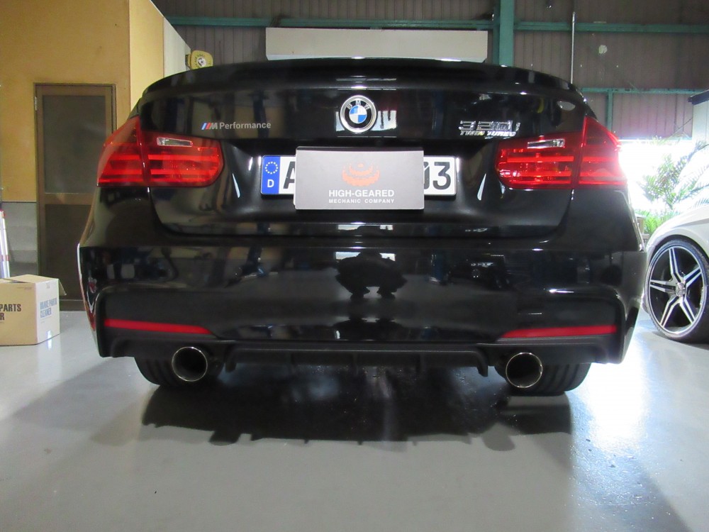 BMW/320i マフラー交換 | カスタム｜ベンツ、ポルシェ輸入車の修理