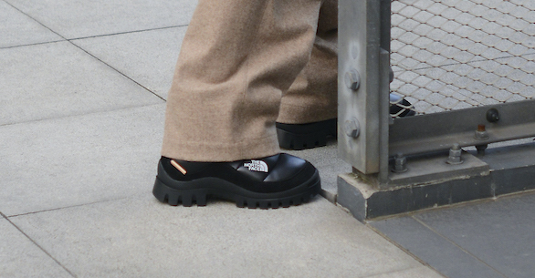 THE NORTH FACE × Hender Schemeダウンブーツを抽選販売