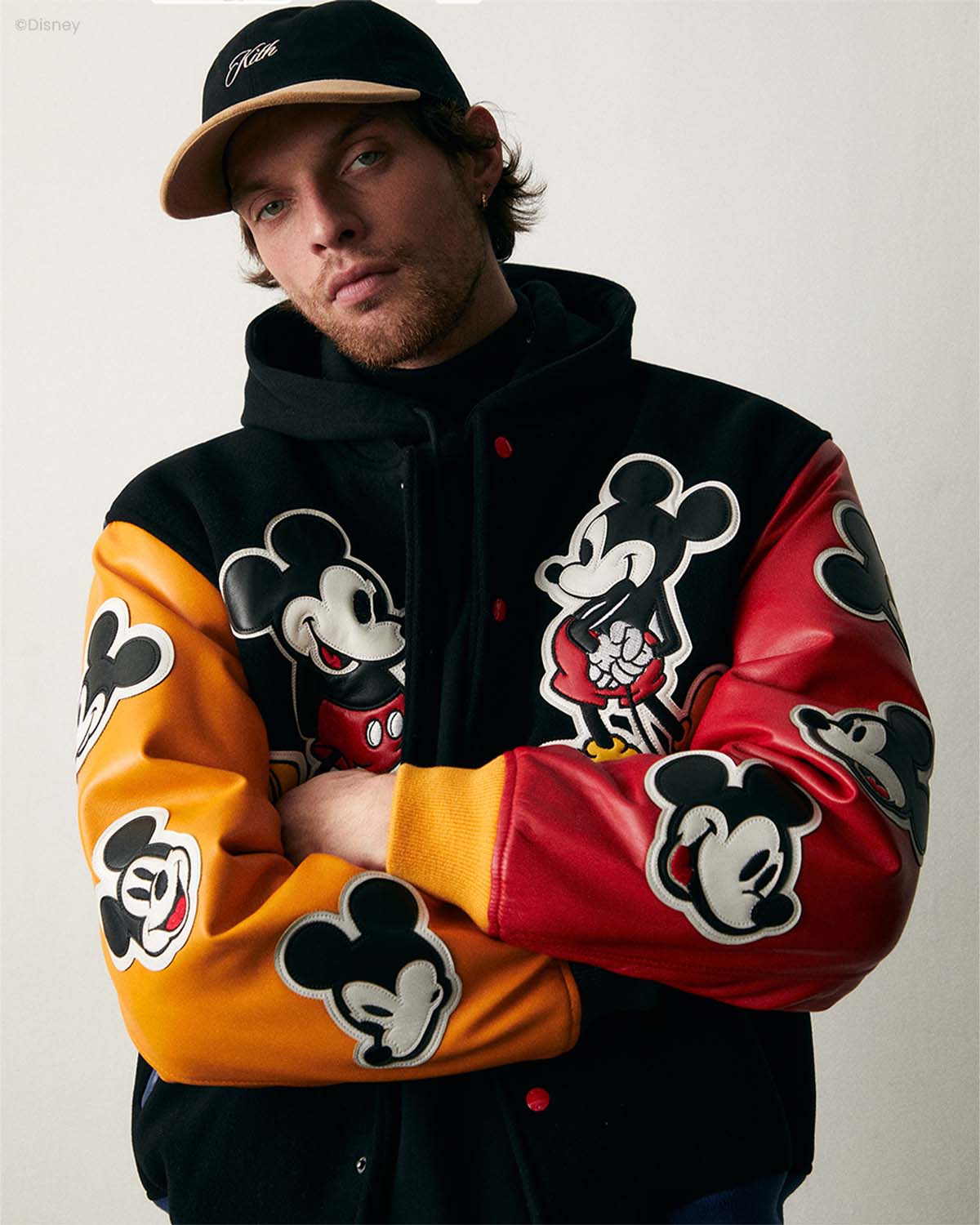KITH、Disneyのキャラクターをあしらったコラボコレクション発売