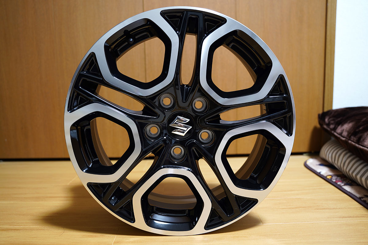 スイフトスポーツZC33Sの純正装着ホイールをじっくり見てみる – びわ湖