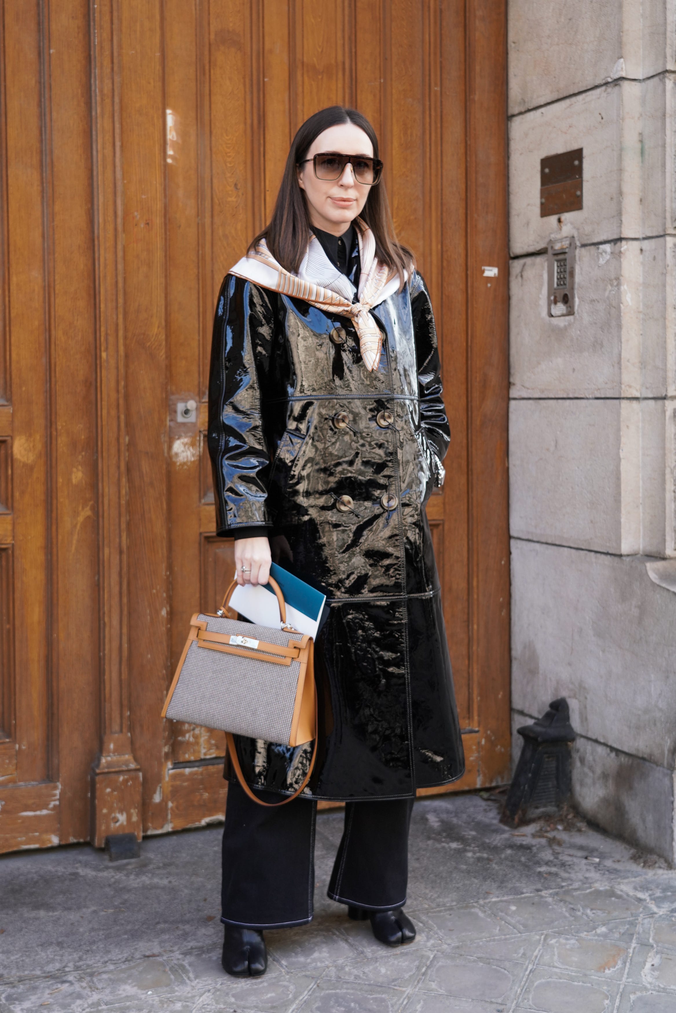 教えてパリジェンヌ！ 簡単＆おしゃれなスカーフのアレンジ術6