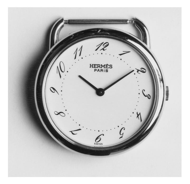 エルメス初の腕時計として誕生した「アルソー」。普遍的な美しさを持つ