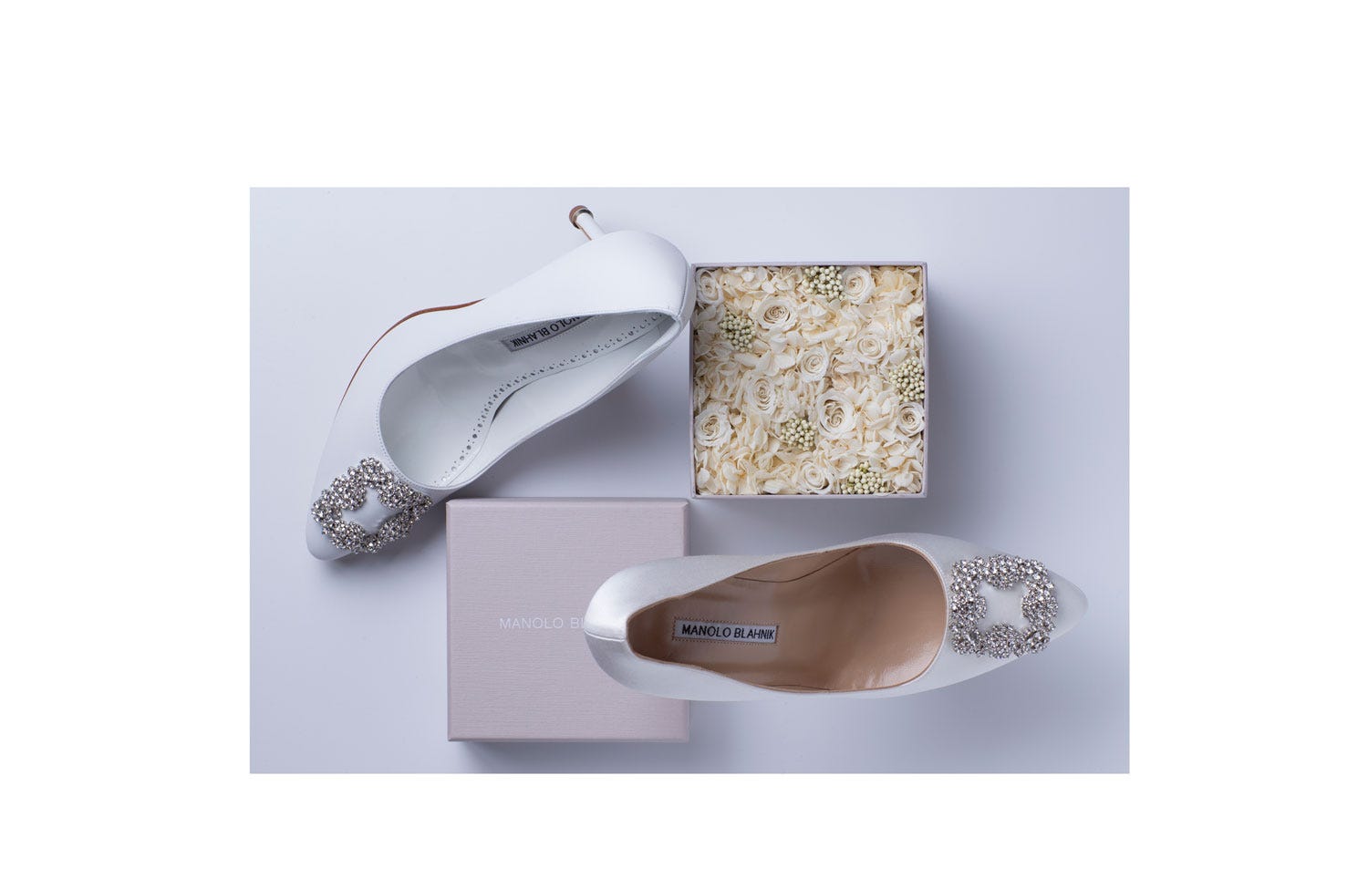 マノロ ブラニク初のブライダルフェアが開催中！