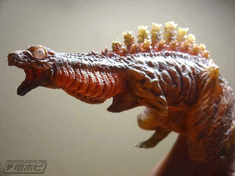 東宝怪獣コレクション」に『シン・ゴジラ』の変化過程を完全再現した