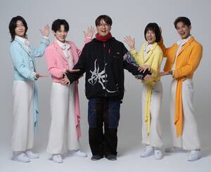 吉岡里帆、まさにPRADA着た小悪魔！ 大人ワンピで「未体験の