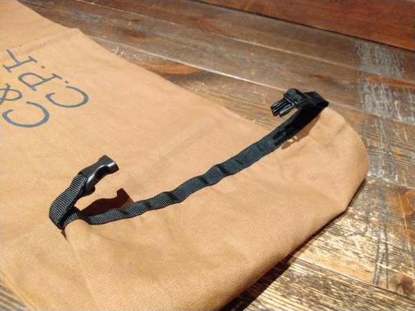 sanzoku mountain【shock】のランタンハンガーケースは「C&CPH」で