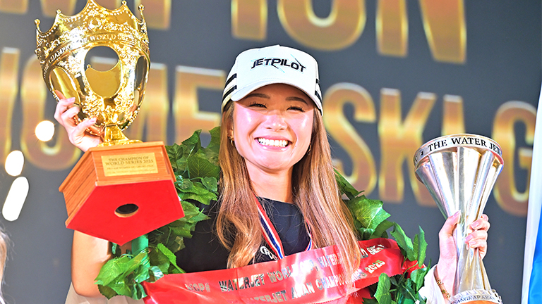 ワールドカップ】水上バイクの世界大会で金子真珠が三冠達成｜WGP#1