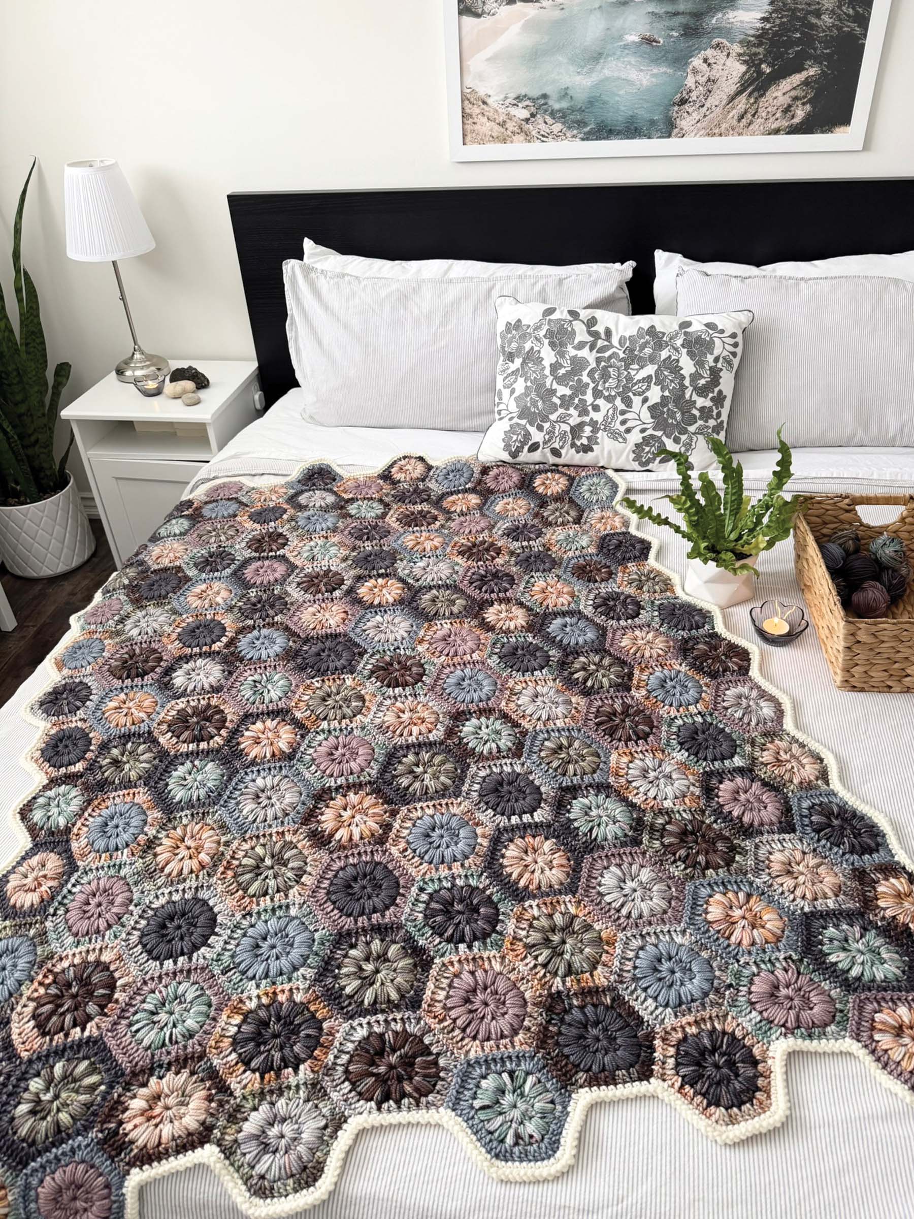 Nautikrall Blanket Pattern | Black Canyon | Hue Loco Yarn