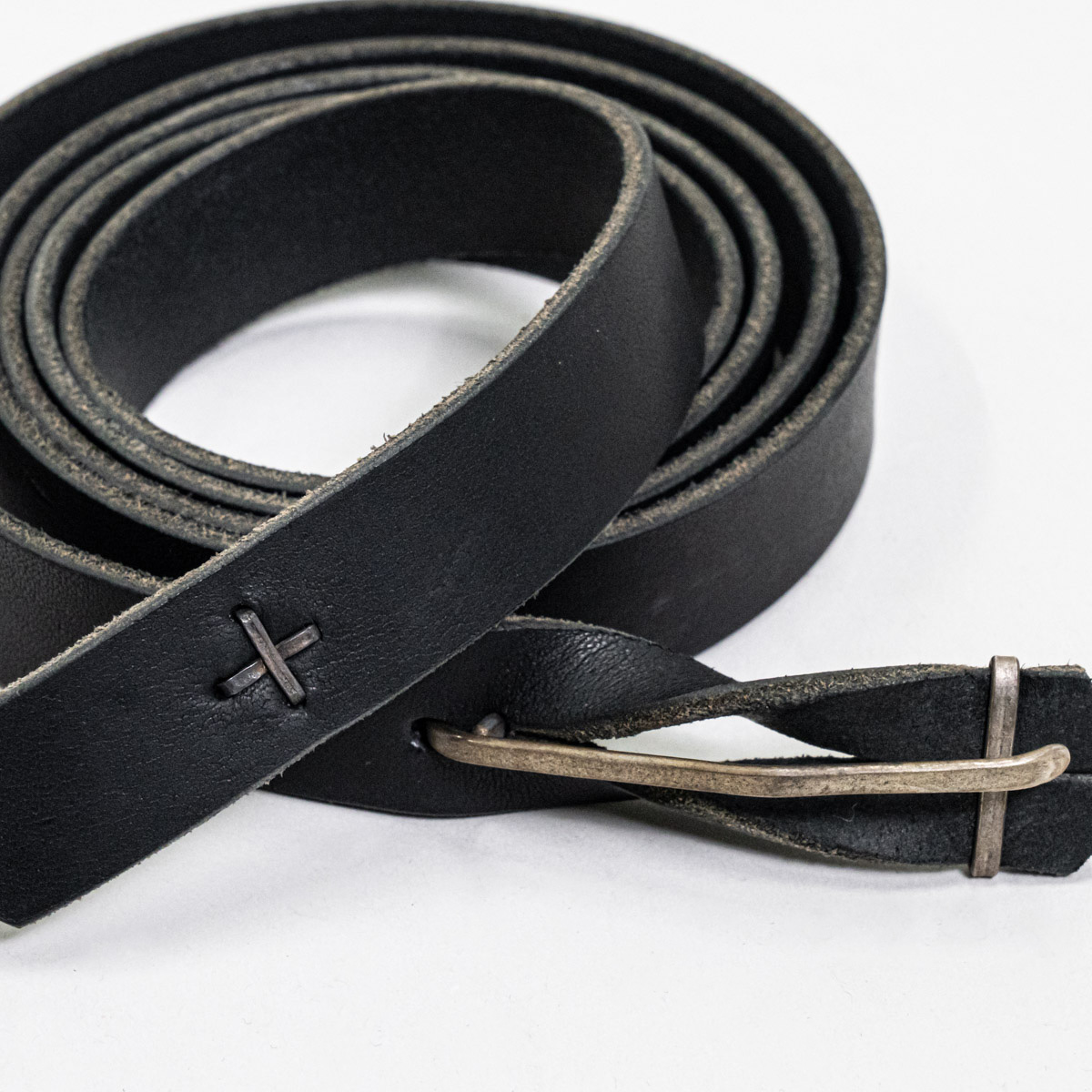 m.a+ レザーバックルスリムベルト | HUES 福岡セレクトショップ