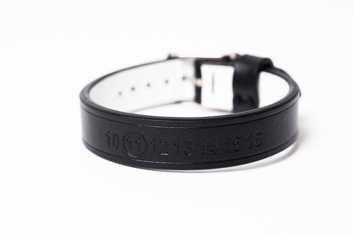 Maison Margiela Paint Bangle & Leather Bracelet | HUES 福岡