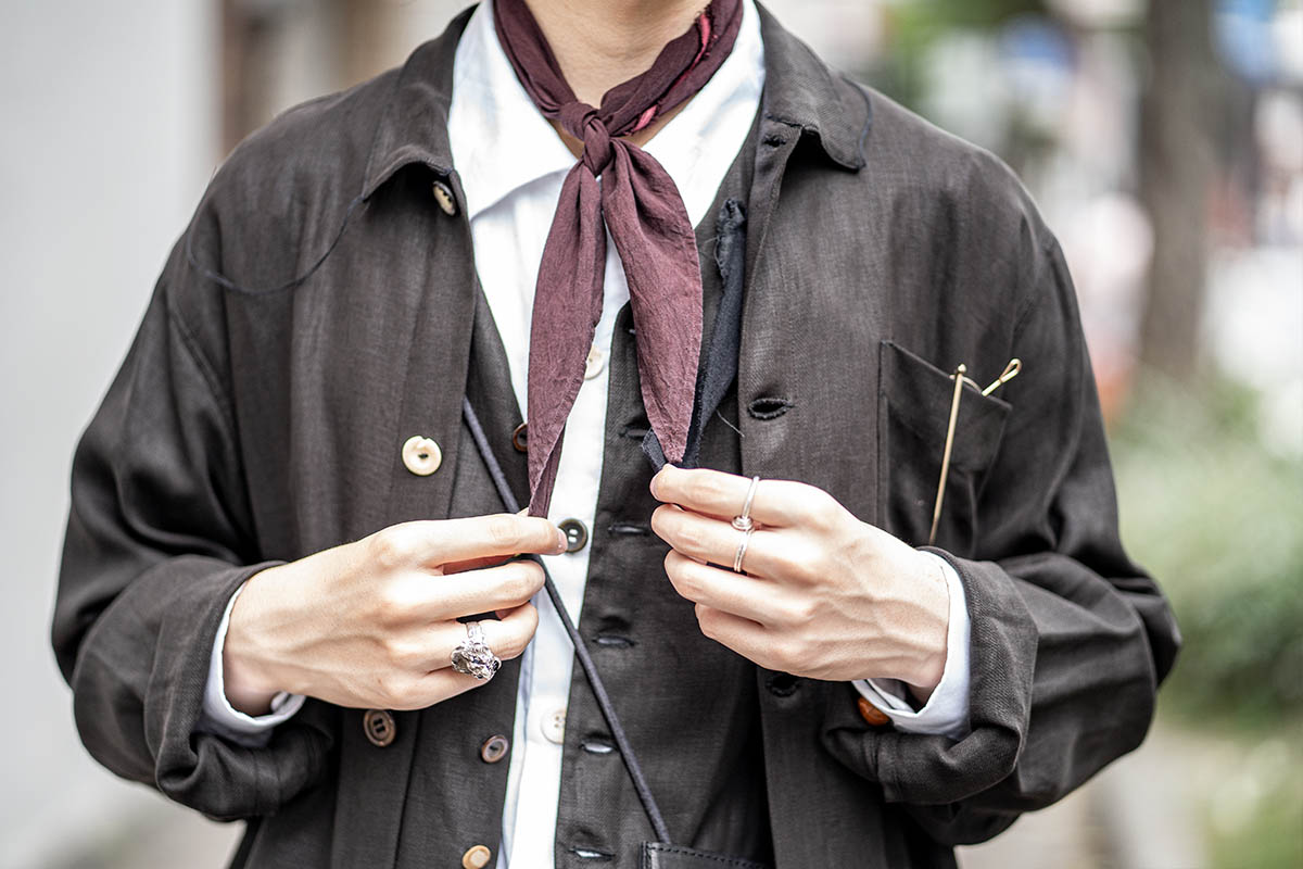 アラキ ユウ HUES別注シルクスカーフ 再入荷&新色追加 | HUES 福岡