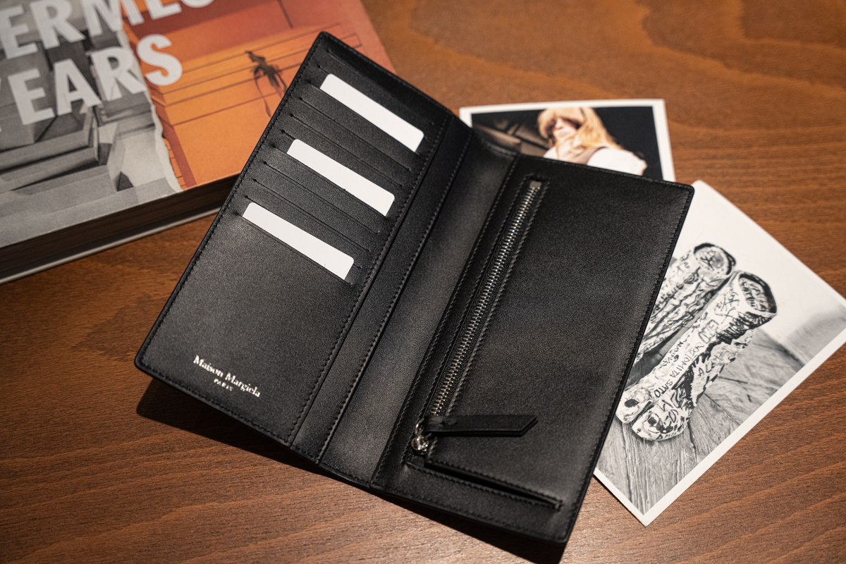 メゾンマルジェラのロングウォレット | HUES 福岡セレクトショップ