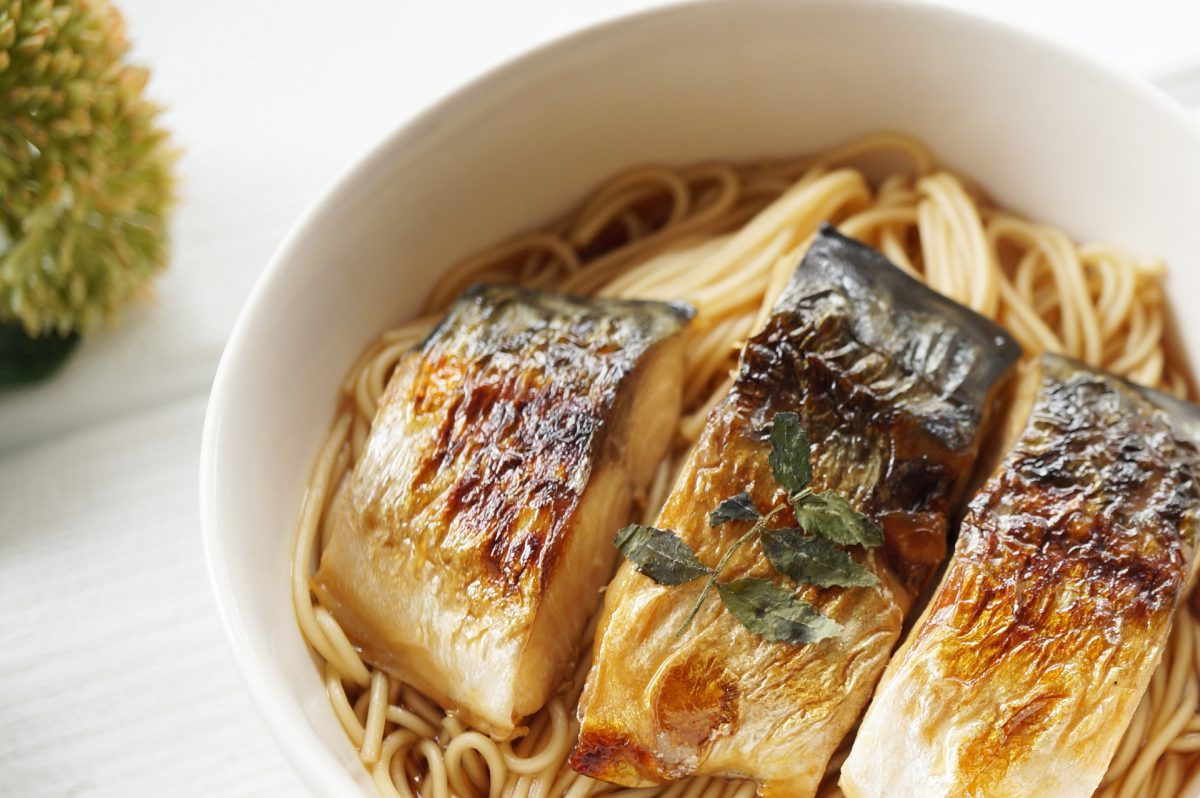 滋賀県長浜の郷土料理「焼鯖そうめん」にハマる。サバ缶でも作れる