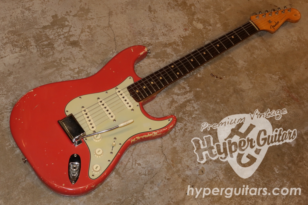 Fender '62 Stratocaster - フィエスタレッド / スラブローズ