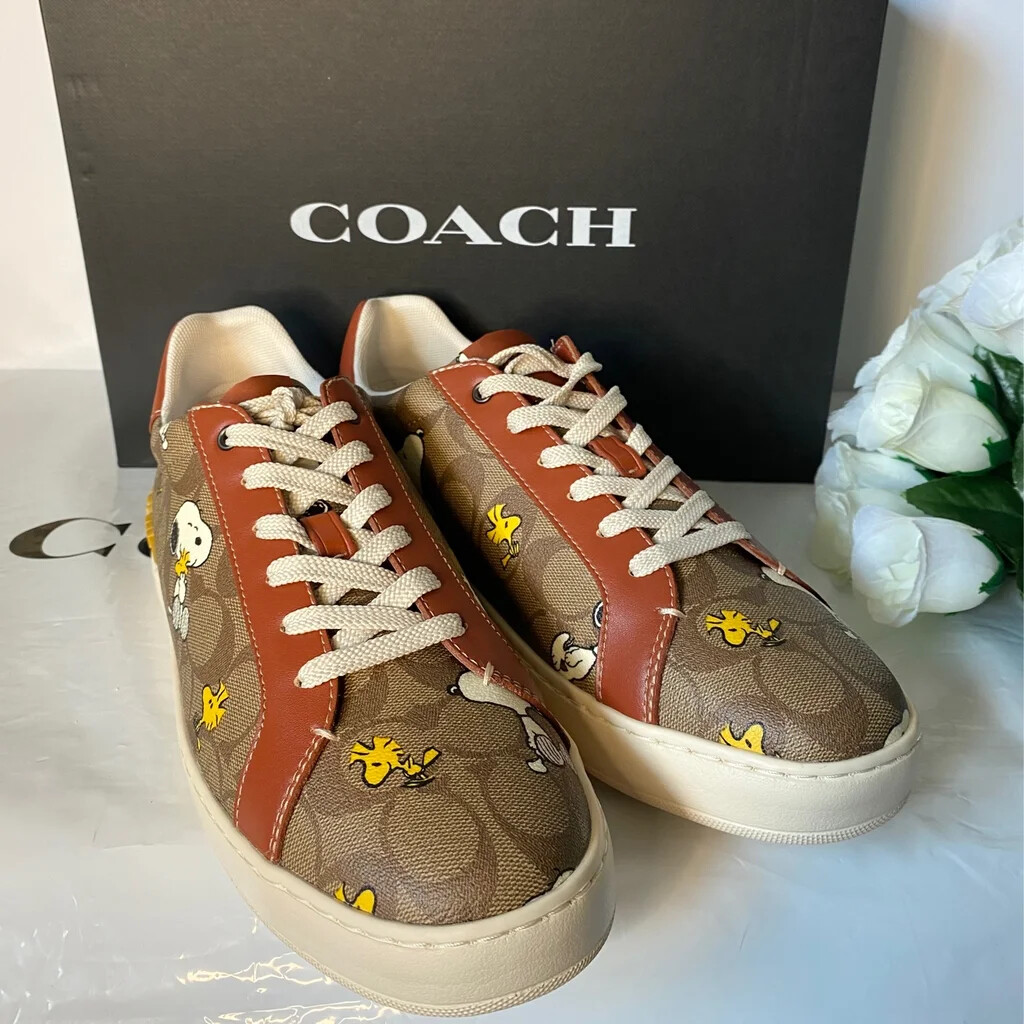 NWB Coach X Peanuts Clip Low Top Sneaker Canvas With Snoopy