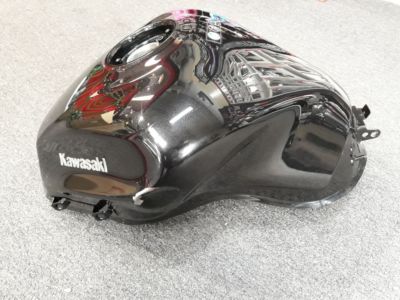 Fuel tank Kawasaki Z1000 SX '14 - '15 - Original new part, damaged