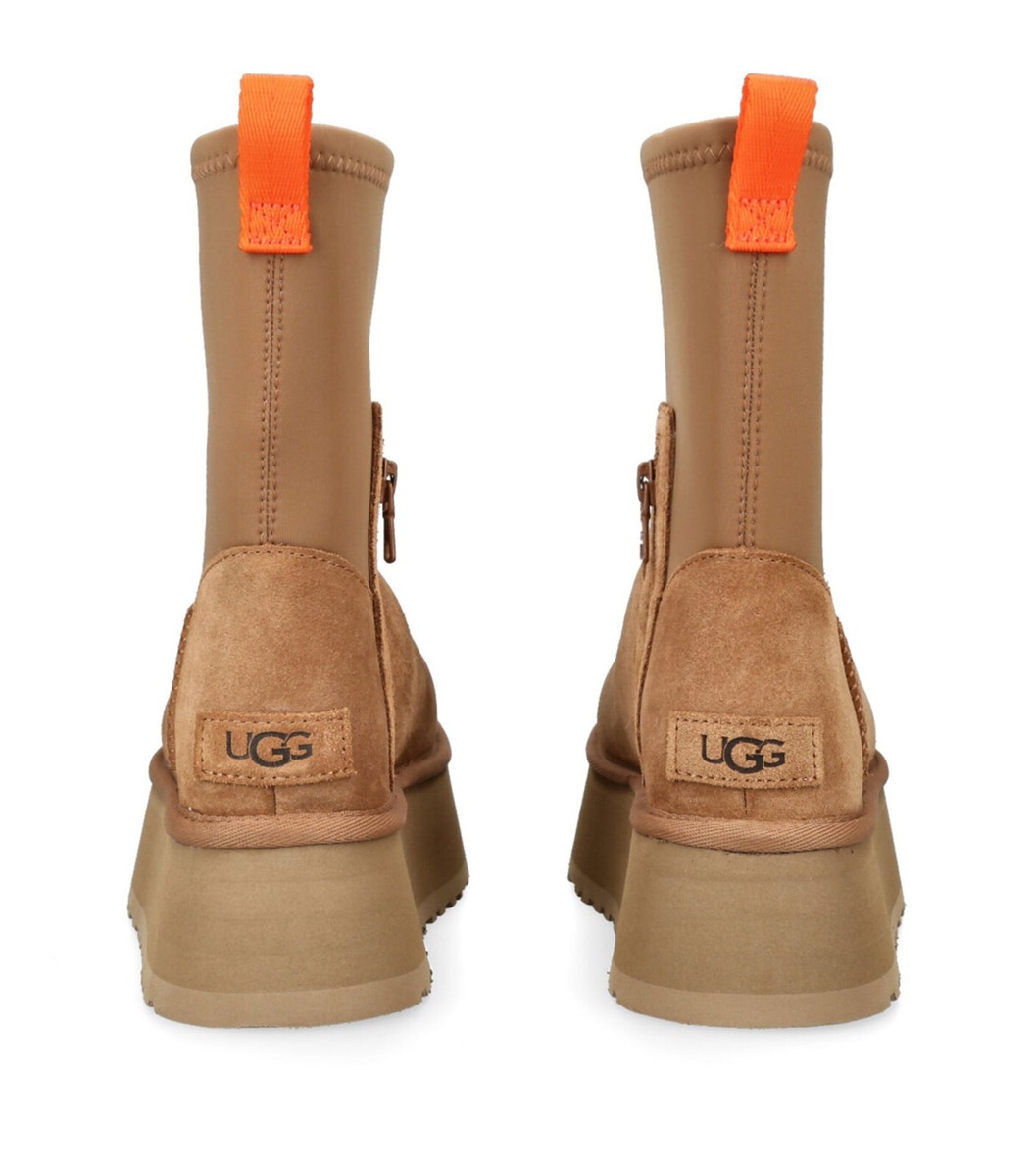 Brand New in Box 100% Authentic UGG Classic Dipper Platform