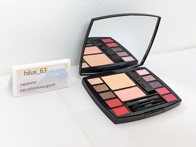 CHANEL Travel Makeup Palette HARMONIE DE CAMELIAS Makeup