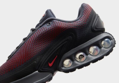Nike Air Max DN Black University Red Iron Grey Nby HM0708-002 sz