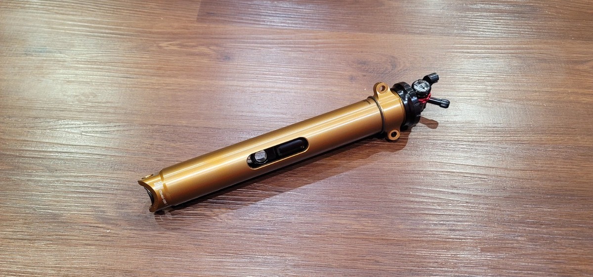 2021 Trek Supercaliber Fox Kashima Level Remote Iso Strut Rear