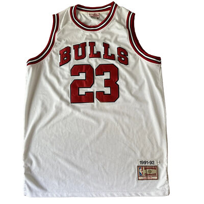 Mitchell Ness Chicago Bulls Michael Jordan White Jersey 1991-92
