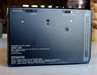 Sony Walkman WM-150 Personal Stereo cassette player working but