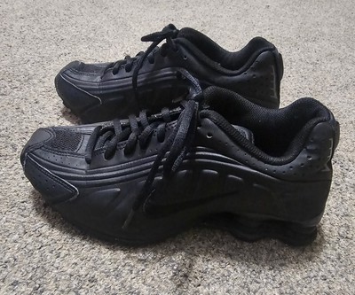 Nike Shox R4 Sneakers Running Shoes Triple Black Youth Size 5 | eBay