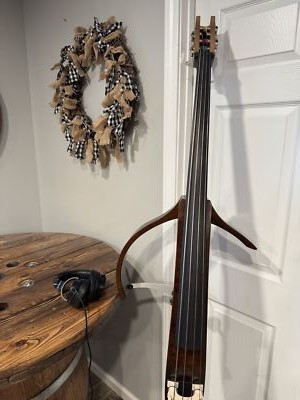 YAMAHA SLB300 Silent Bass with case Upright Bass SRT Powered