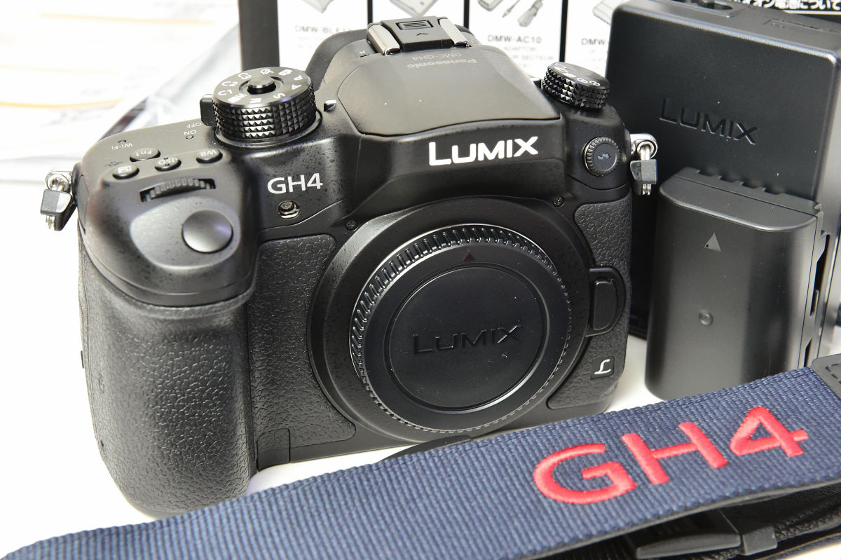 4K撮影に対応したPanasonicのミラーレス一眼「LUMIX GH4」はGH3の正統