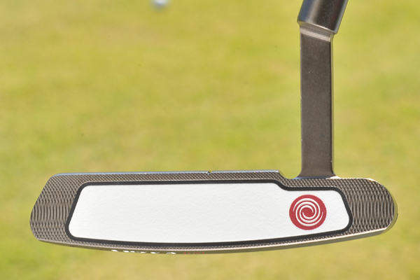 あの名器の復刻版が登場！」オデッセイ トライホット ♯3 iX パター