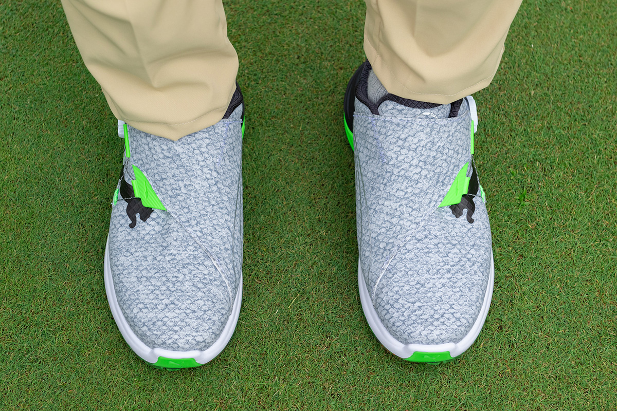 これはスパイクなのかスパイクレスなのか プーマ「ファントムキャット