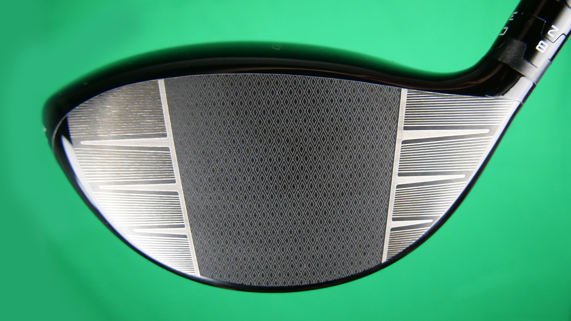 タイトリスト GT2 ドライバーを西川みさとが試打「芯のあるグニャリ打