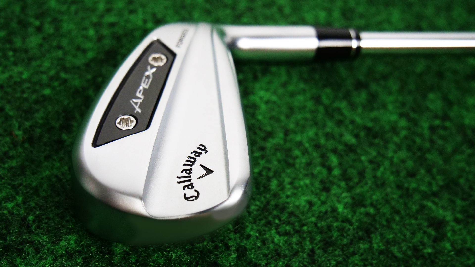 APEX Ai200 アイアンを宮下敏弥が試打「シュッとスマートなのにぶっ