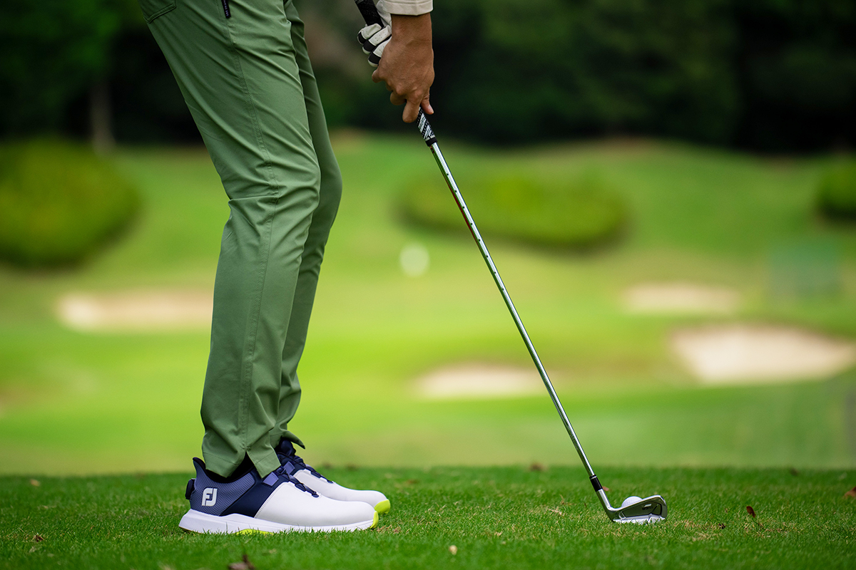 シューズ界のスーパーライト級はグリップ力も◎ フットジョイ