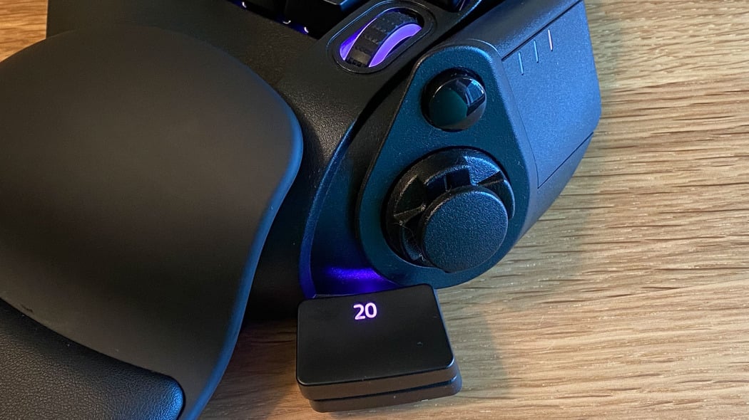 Razer Tartarus Pro Review | PCMag