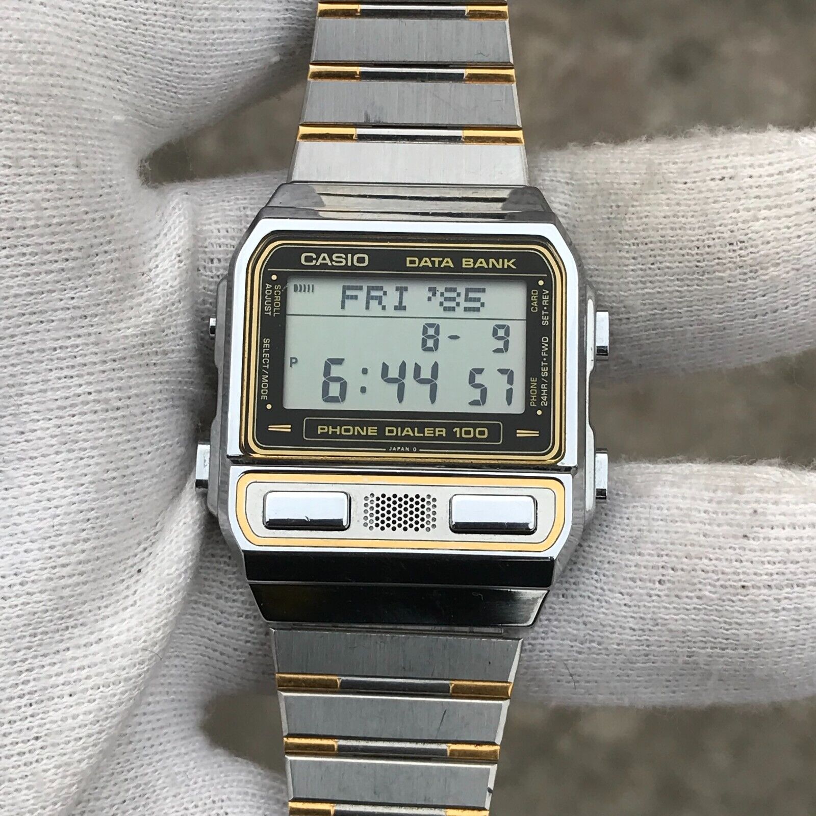 Vintage Casio [DBA-900] Digital Data Bank Phone Dialer 100 Watch