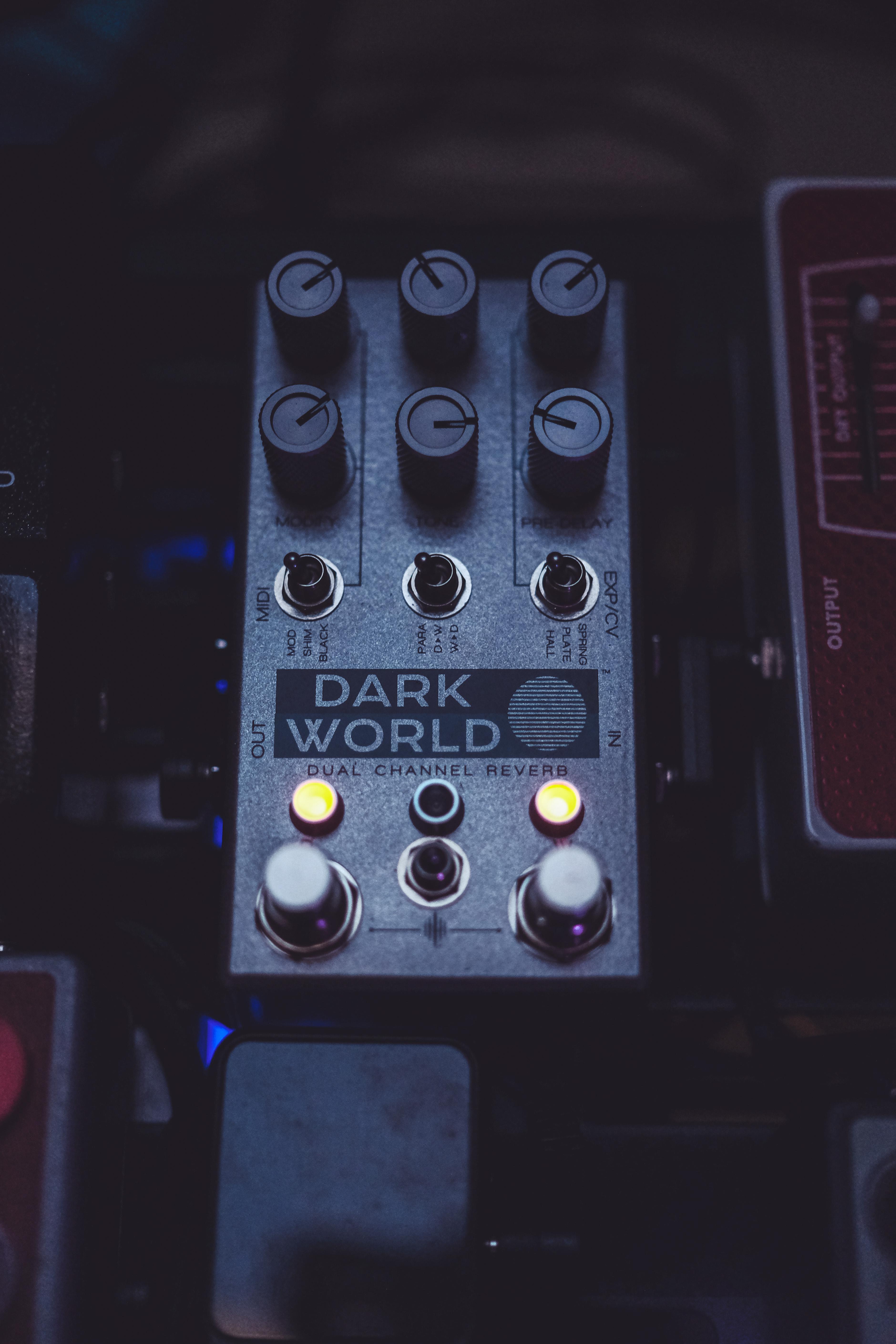 NPD] Chase Bliss Dark World - A dual channel reverb that takes you