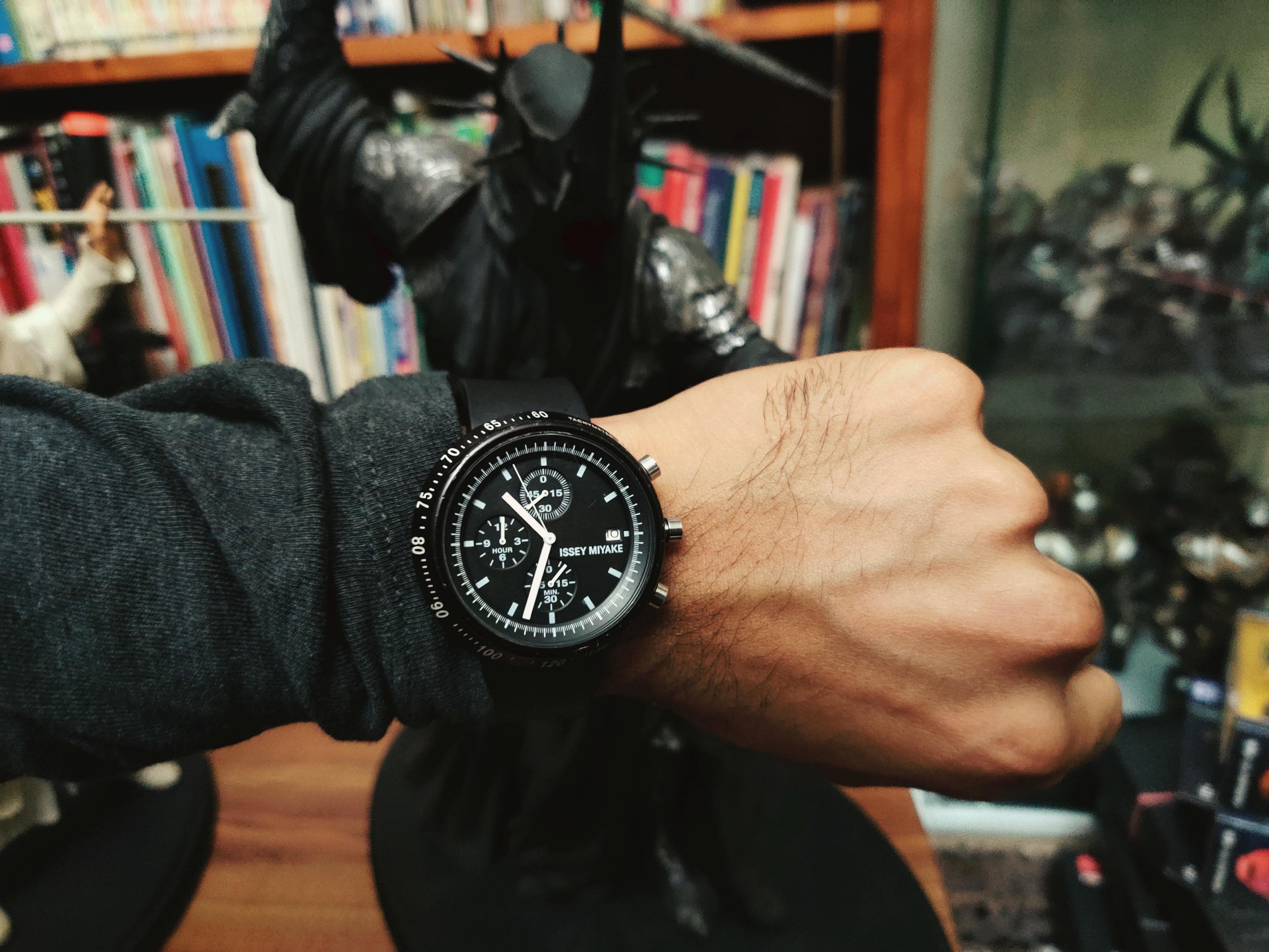 Issey Miyake Trapezoid] Ever had a watch call to you? : r/Watches