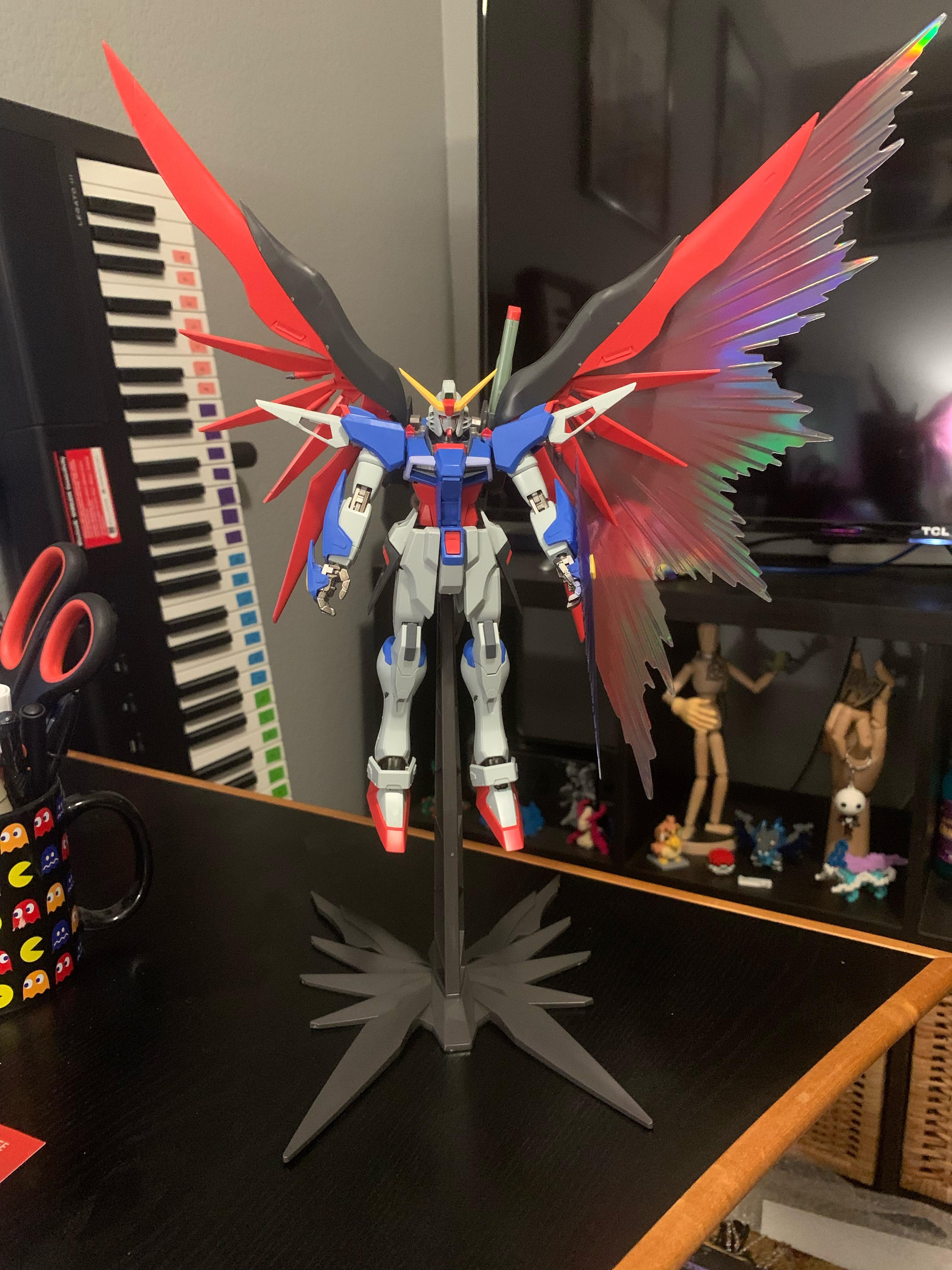 MG デスティニーガンダム エクストリームブラストモードのキット、作っ