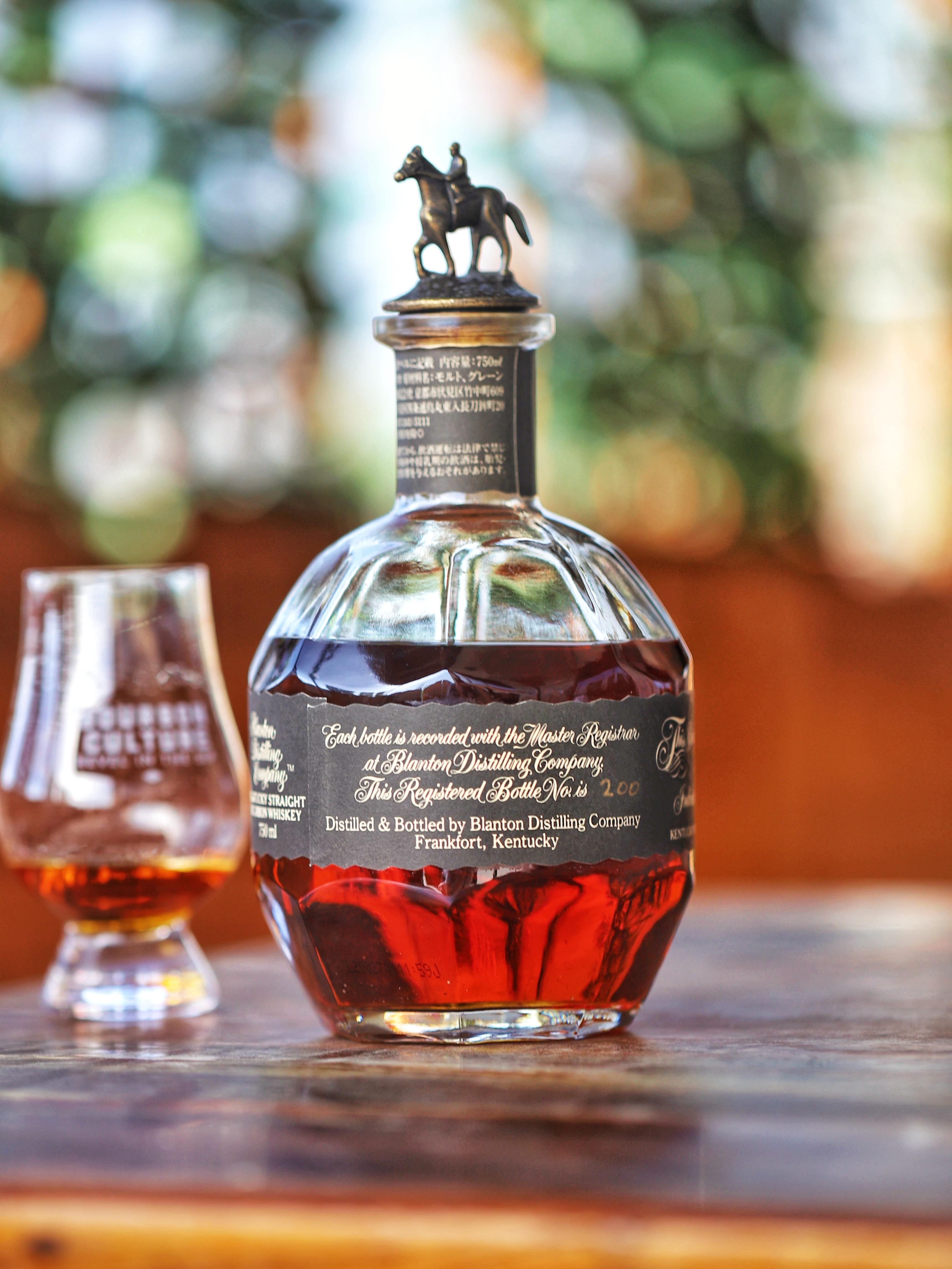 レビュー #779: ブラントン タカラ ブラック シングルバレル バーボン