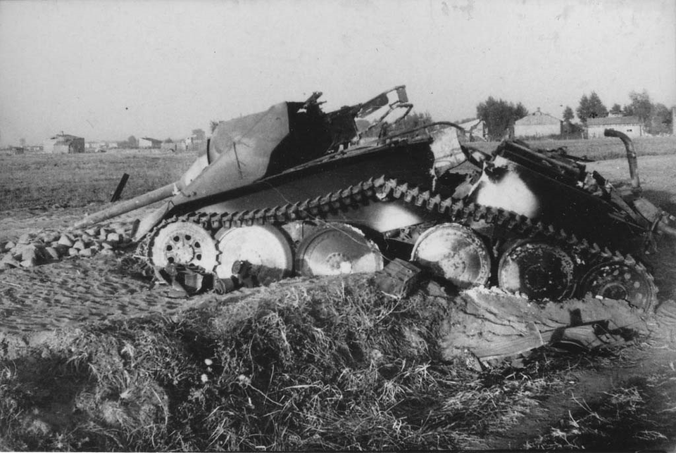 A Jagdpanzer 38 (t) destroyed by an internal explosion : r/TankPorn