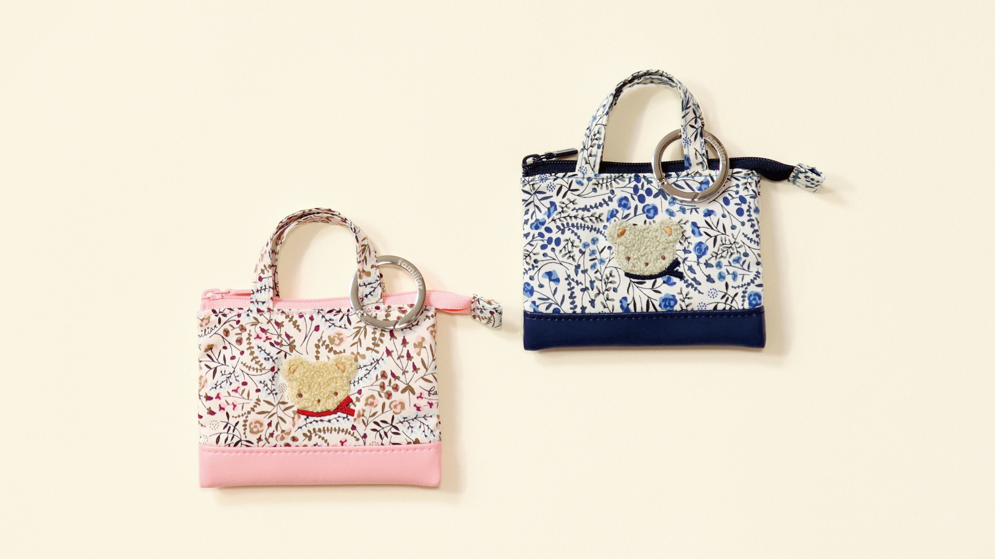 大人気ミニバッグチャームシリーズに トリコロールリバティ柄が新登場