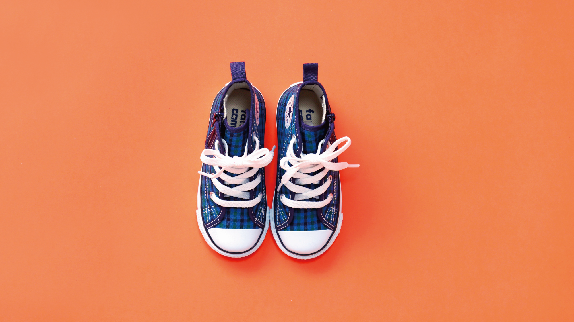 CONVERSE×familiar 第2弾 「ALL STAR」に青系ファミリアチェックが新